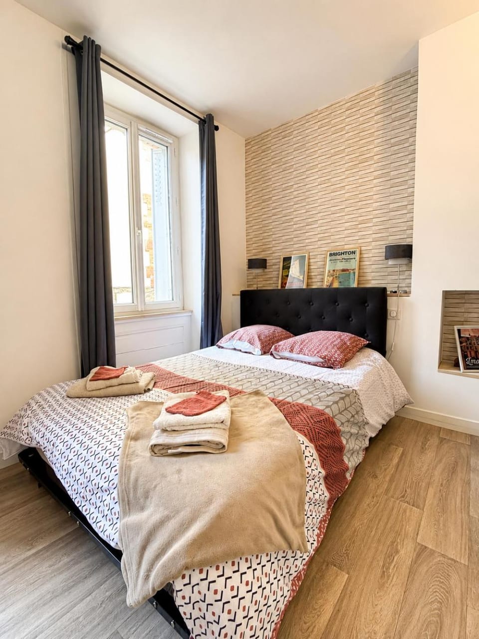 Bed, Bedroom