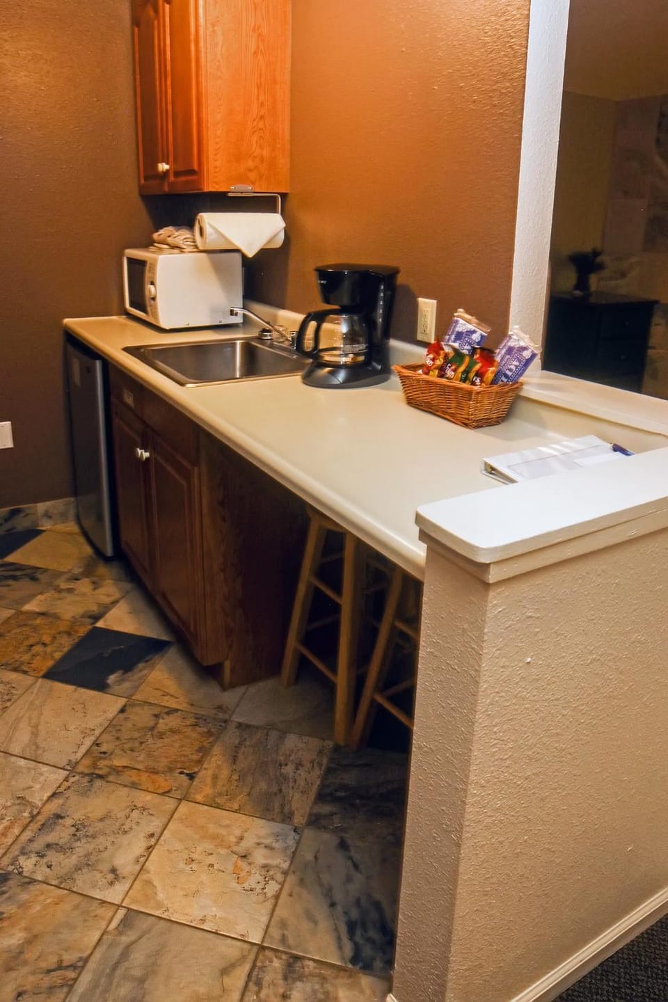Kitchen or kitchenette