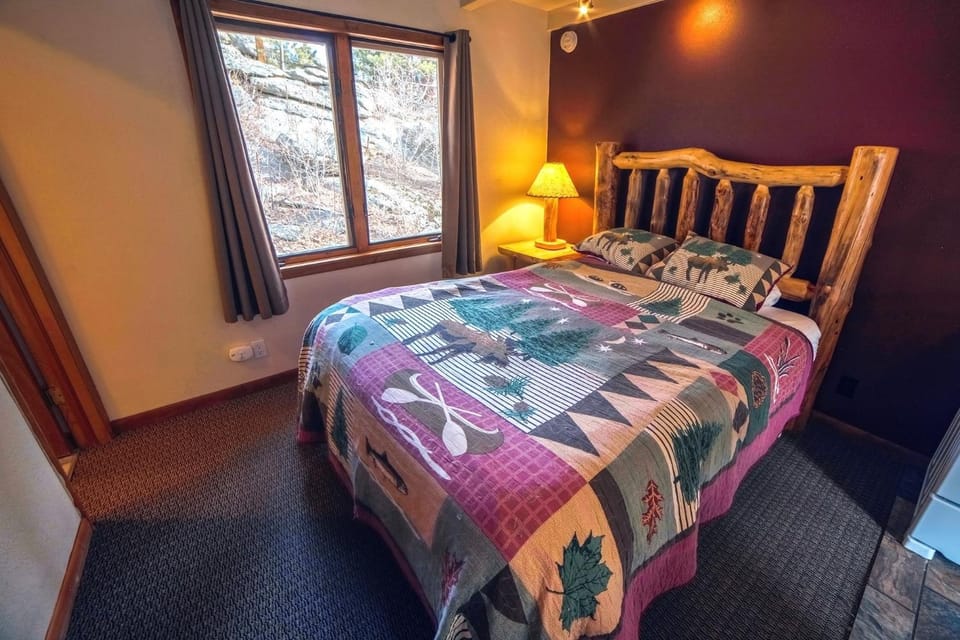 Sunnyside Knoll- 14 Apartment in Estes Park