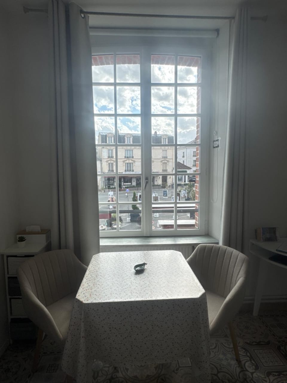 Studio Le Mansart au pied du Château Insead Apartment in Fontainebleau