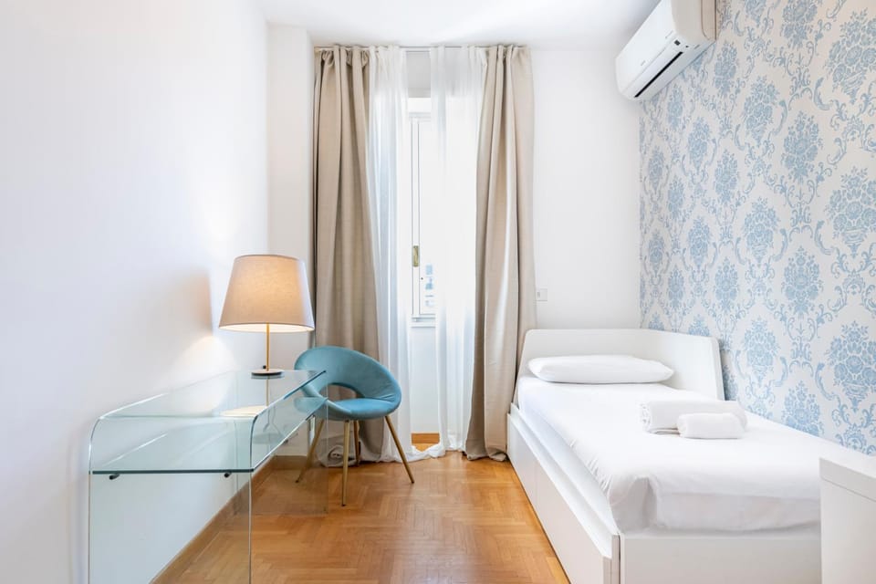 Easylife - Milano - Spallanzani 15 - Porta Venezia Apartment in Milan