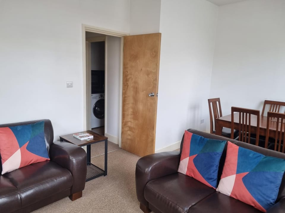 Stunning 2 Bed/2 Bath Flat in Waterloo, London Apartment in City of Westminster