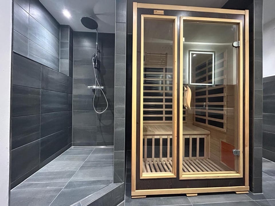 Shower, Sauna, Bathroom