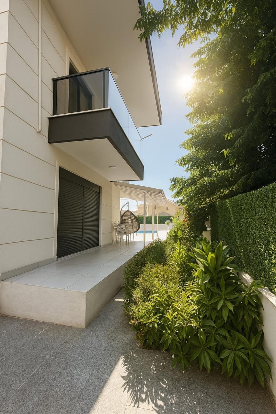 Property building, Balcony/Terrace, Garden view
