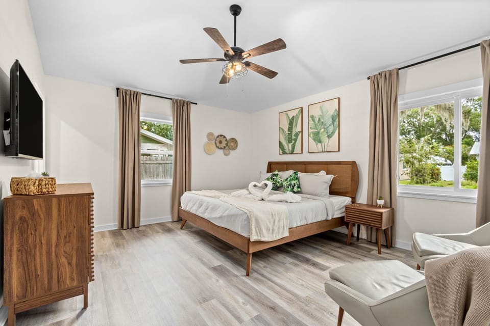 Luxury Villa Heated Pool, Putt-Putt & Bocce House in Bradenton