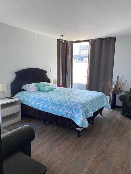 Apartamento Edificio Urbana Z.10 Apartment in Guatemala City