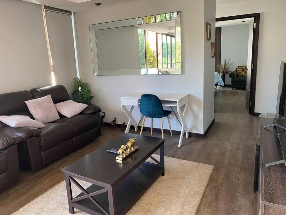 Apartamento Edificio Urbana Z.10 Apartment in Guatemala City