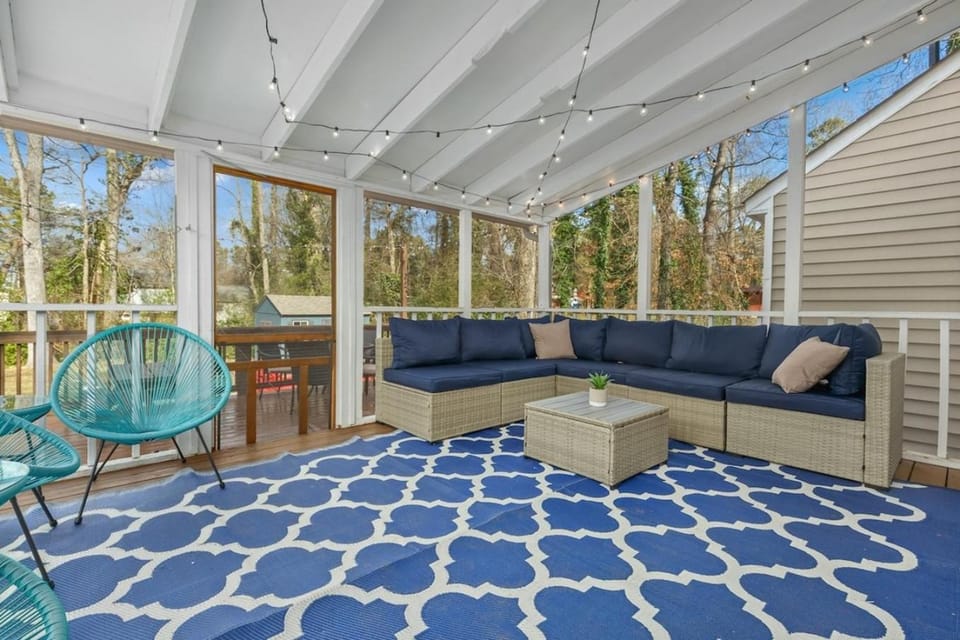 Modern Family Retreat w Fenced Yard House in Durham