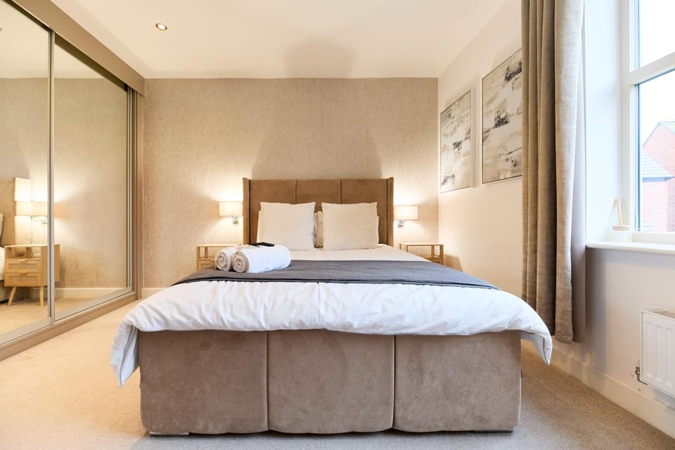 Bed, Bedroom, wardrobe