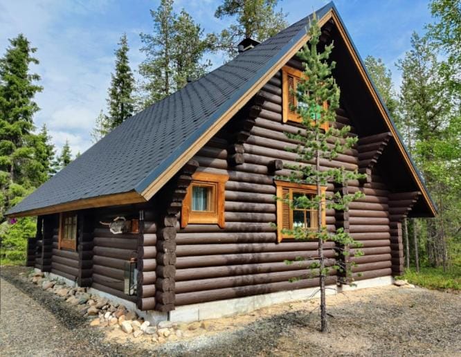 Property building, Day, Natural landscape