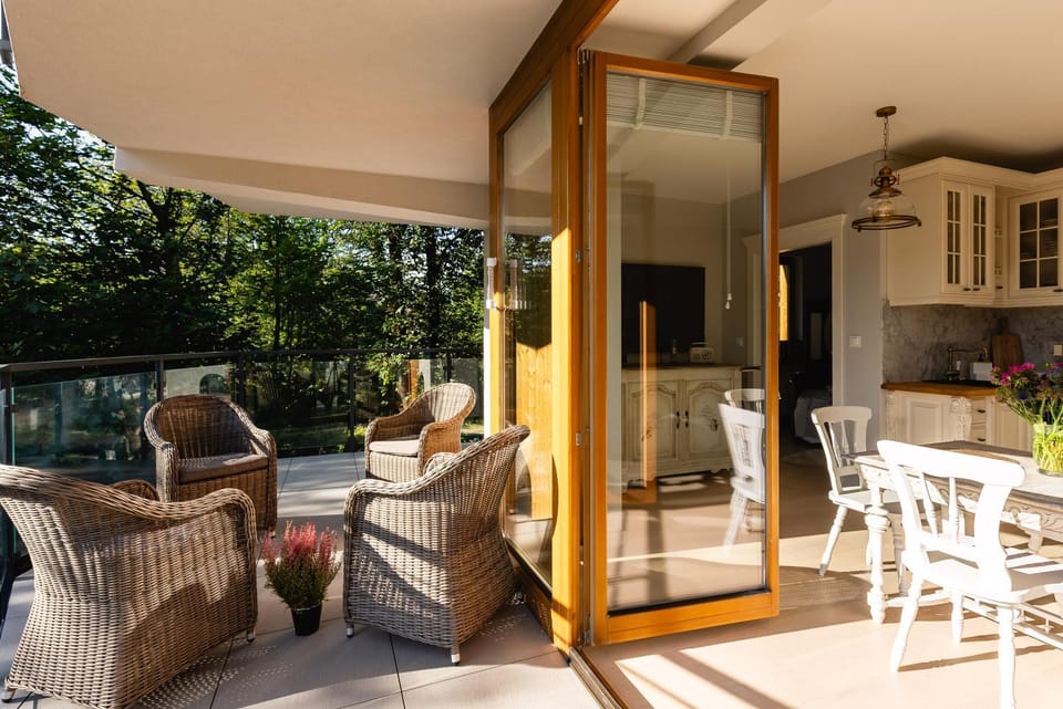 Balcony/Terrace, Seating area, Dining area