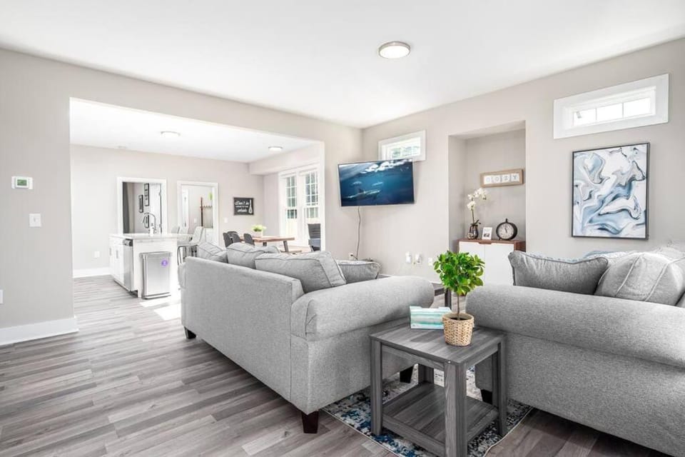 Cozy Ranch New Build 3 bed 2 bath House in Durham