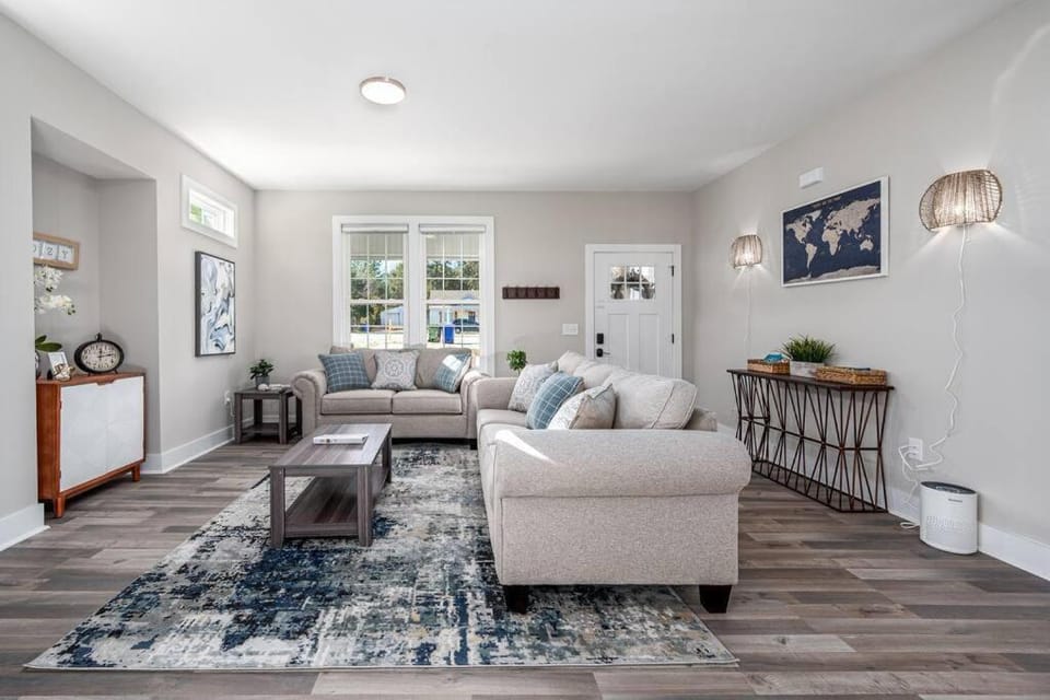 Cozy Ranch New Build 3 bed 2 bath House in Durham