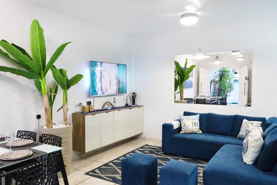 Communal lounge/ TV room, TV and multimedia