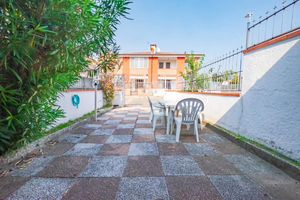 Garden, Garden