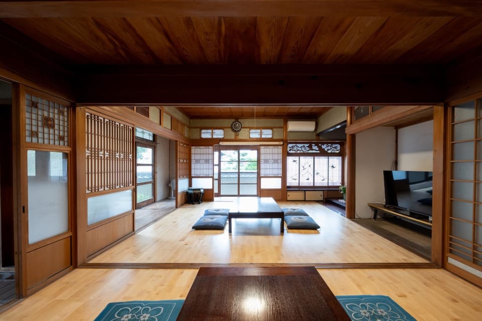 Setouchi base - Vacation STAY 48109v Bed and Breakfast in Japan