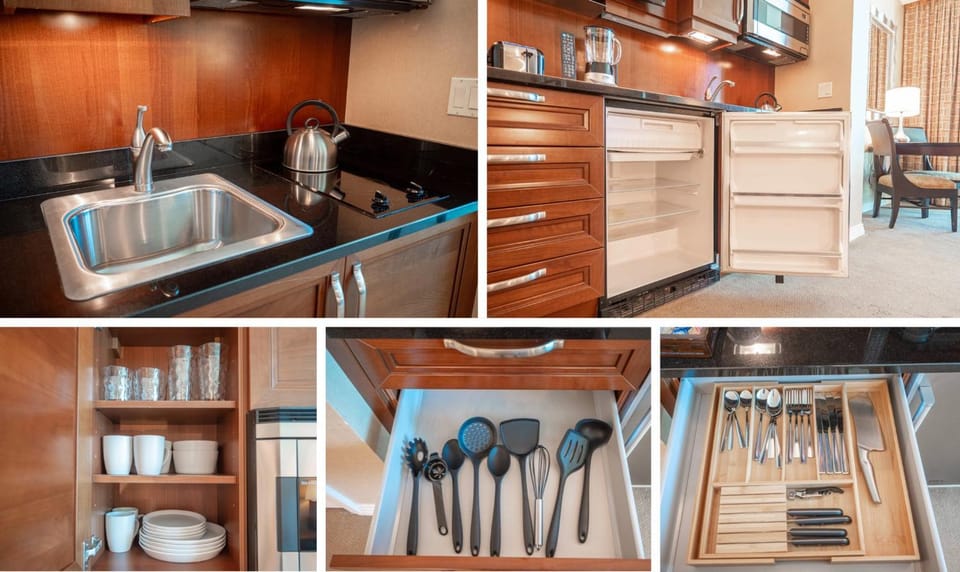 Kitchen or kitchenette, minibar