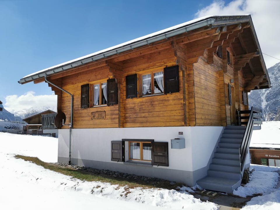 Property building, Winter