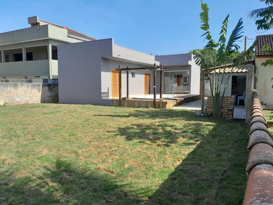 Property building, Spring, Day, Garden, Garden view