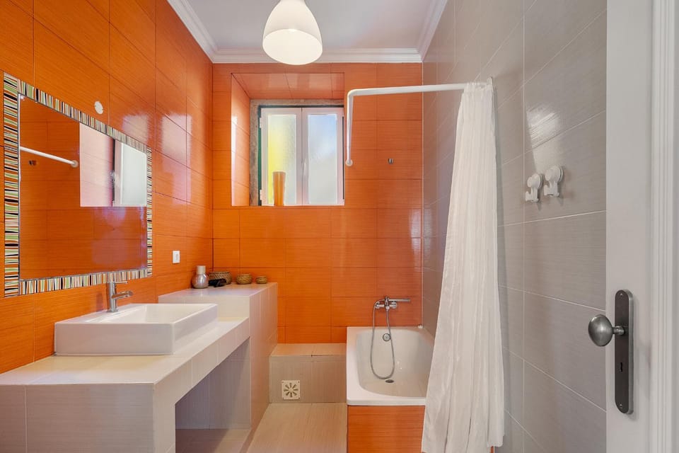 Bathroom, Bath