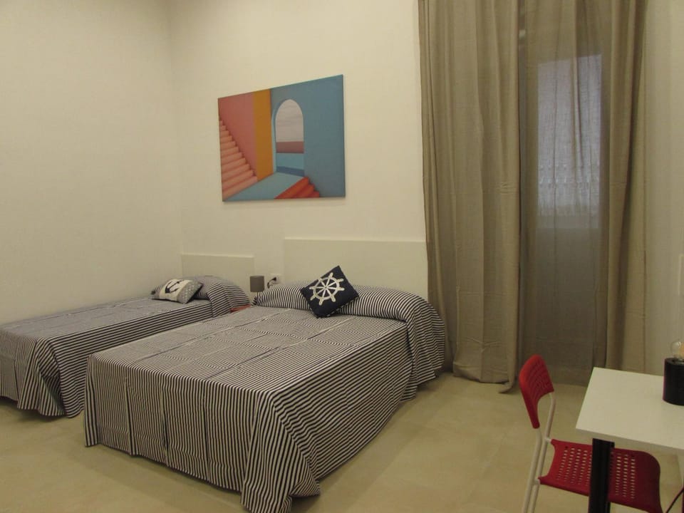 Bed, Balcony/Terrace, Photo of the whole room, Bedroom