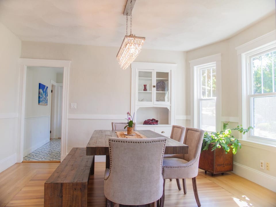 Lakeview Oasis In Arlington Apartment in Medford