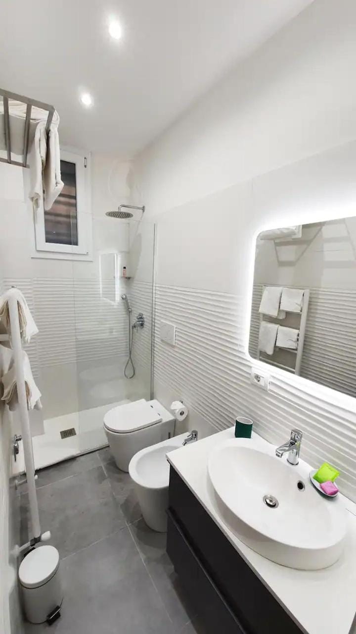 Fiera Station Apartment Apartment in Bologna