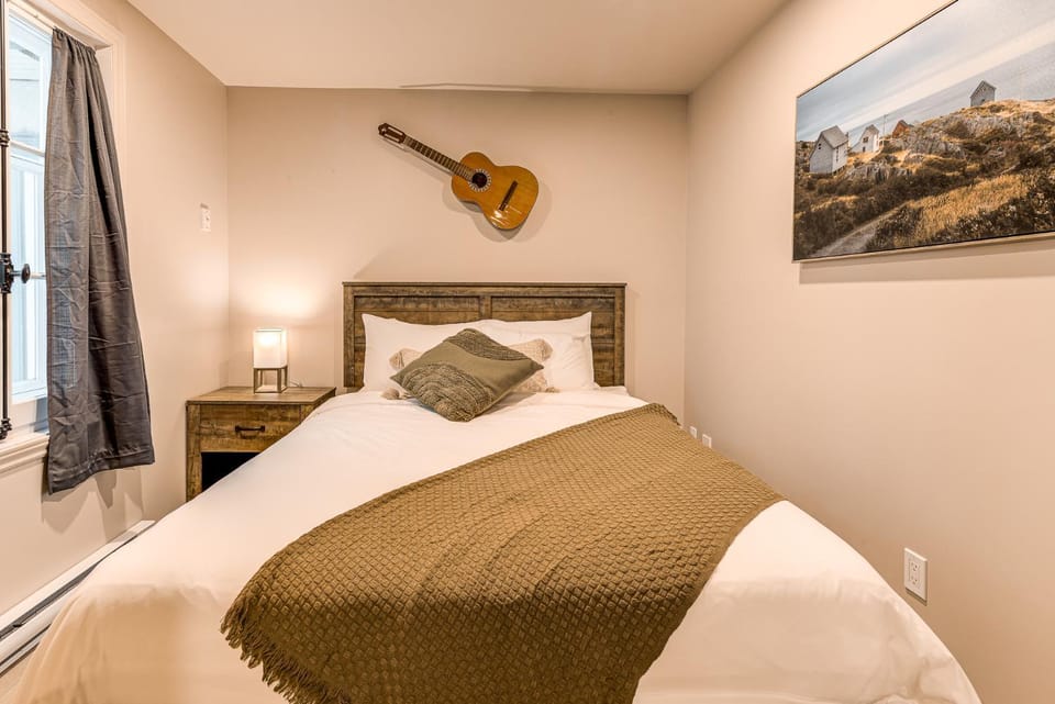 North House - Quebec City 2 Bedroom Treasure Apartment hotel in Quebec City