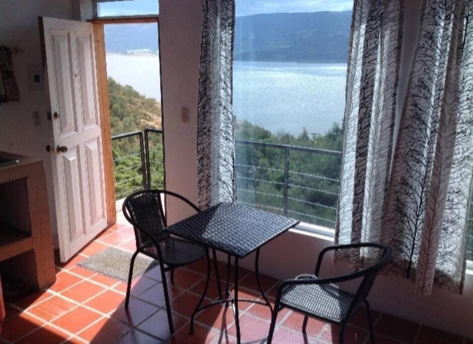 Cabaña vista al lago Tominė y Naturaleza Guatavita House in Guatavita
