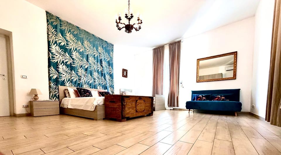 La casa di Sarah aspetta voi Apartment in Naples