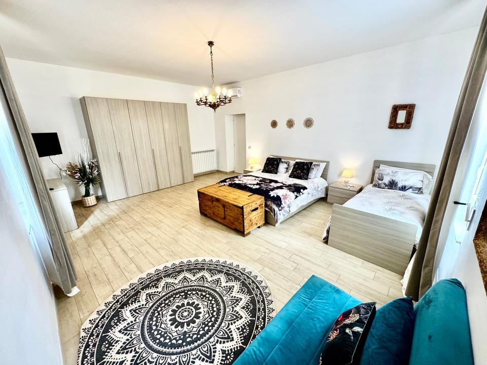 Bed, Bedroom, wardrobe