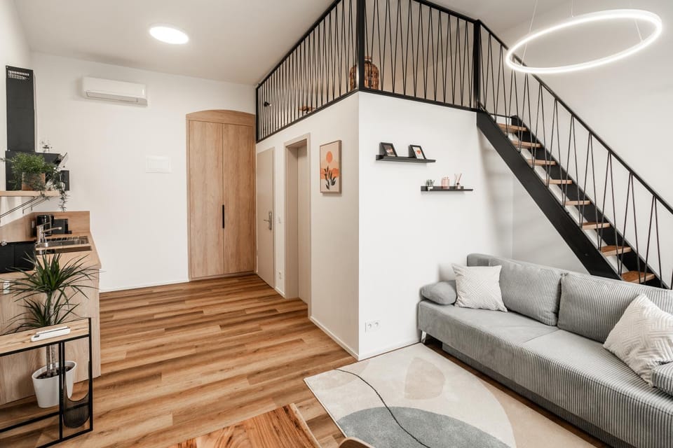 Living room, Seating area, air conditioner