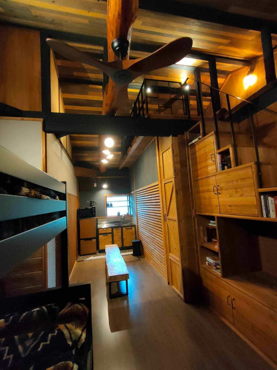 Bed, Kitchen or kitchenette, Photo of the whole room, Bedroom, bunk bed, minibar