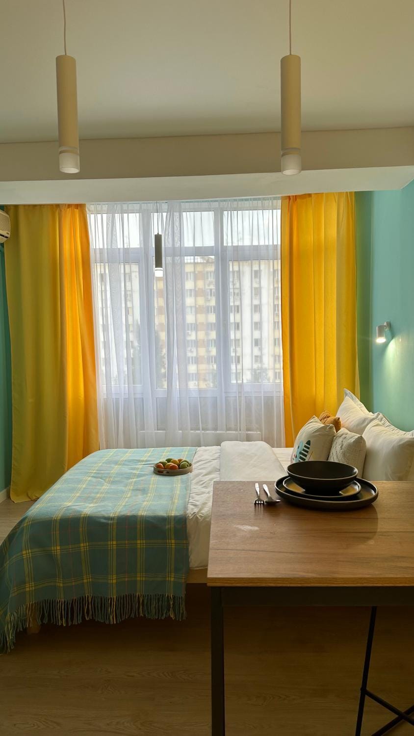 Bed, Photo of the whole room, Bedroom