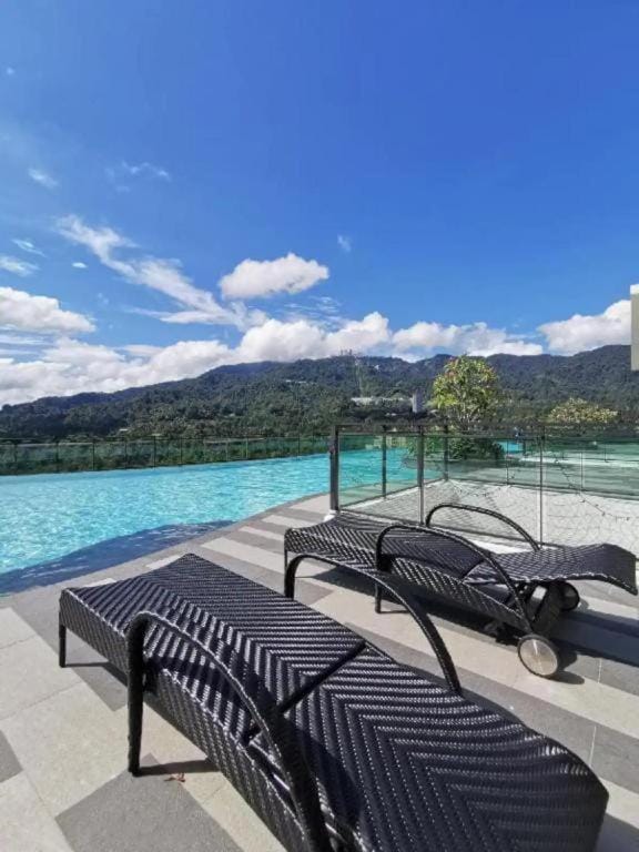 Day, Natural landscape, Mountain view, Pool view, Swimming pool, Swimming pool, sunbed