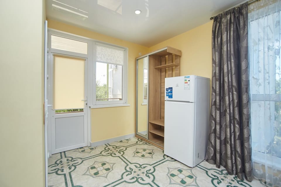 Green guest house Bed and Breakfast in Odessa Oblast