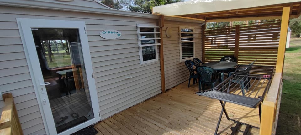 Patio, Balcony/Terrace, Dining area