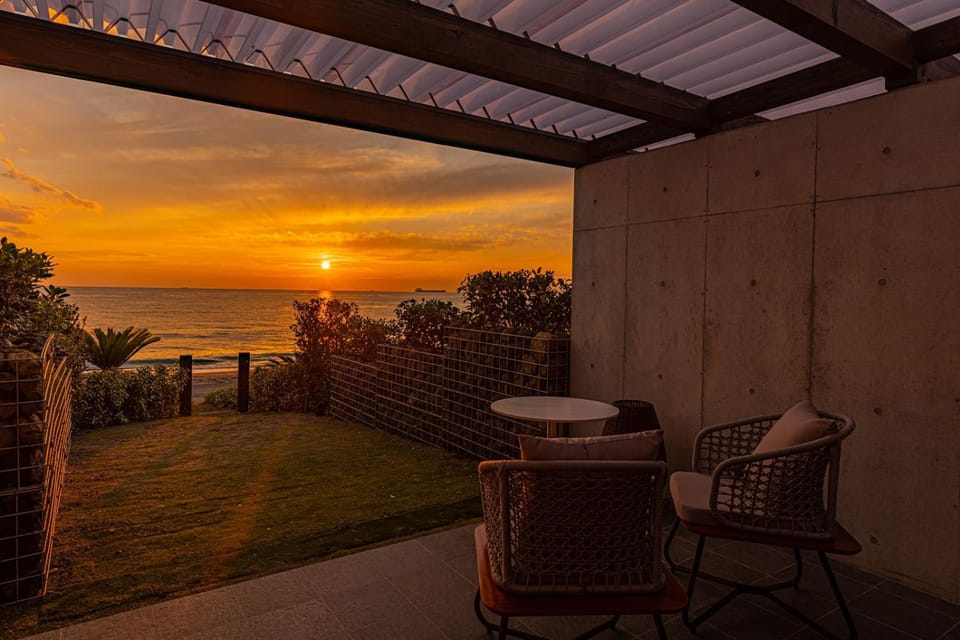 Natural landscape, View (from property/room), Balcony/Terrace, Sea view, Sunset