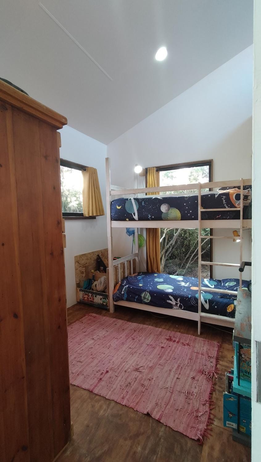 bunk bed