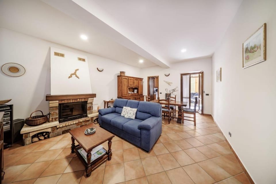 Balcony/Terrace, Living room