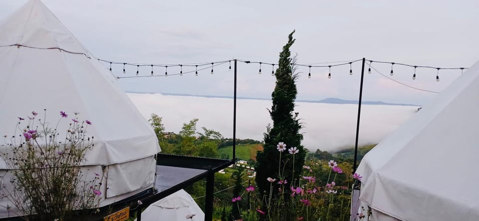 Peace Zone เขาค้อ Luxury tent in Laos