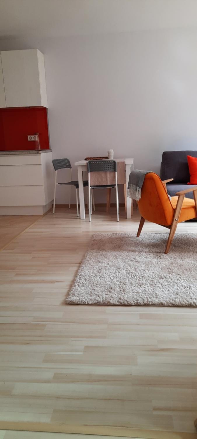 Apartament Centrum przy Parku Zdrojowym Apartment in Masovian Voivodeship