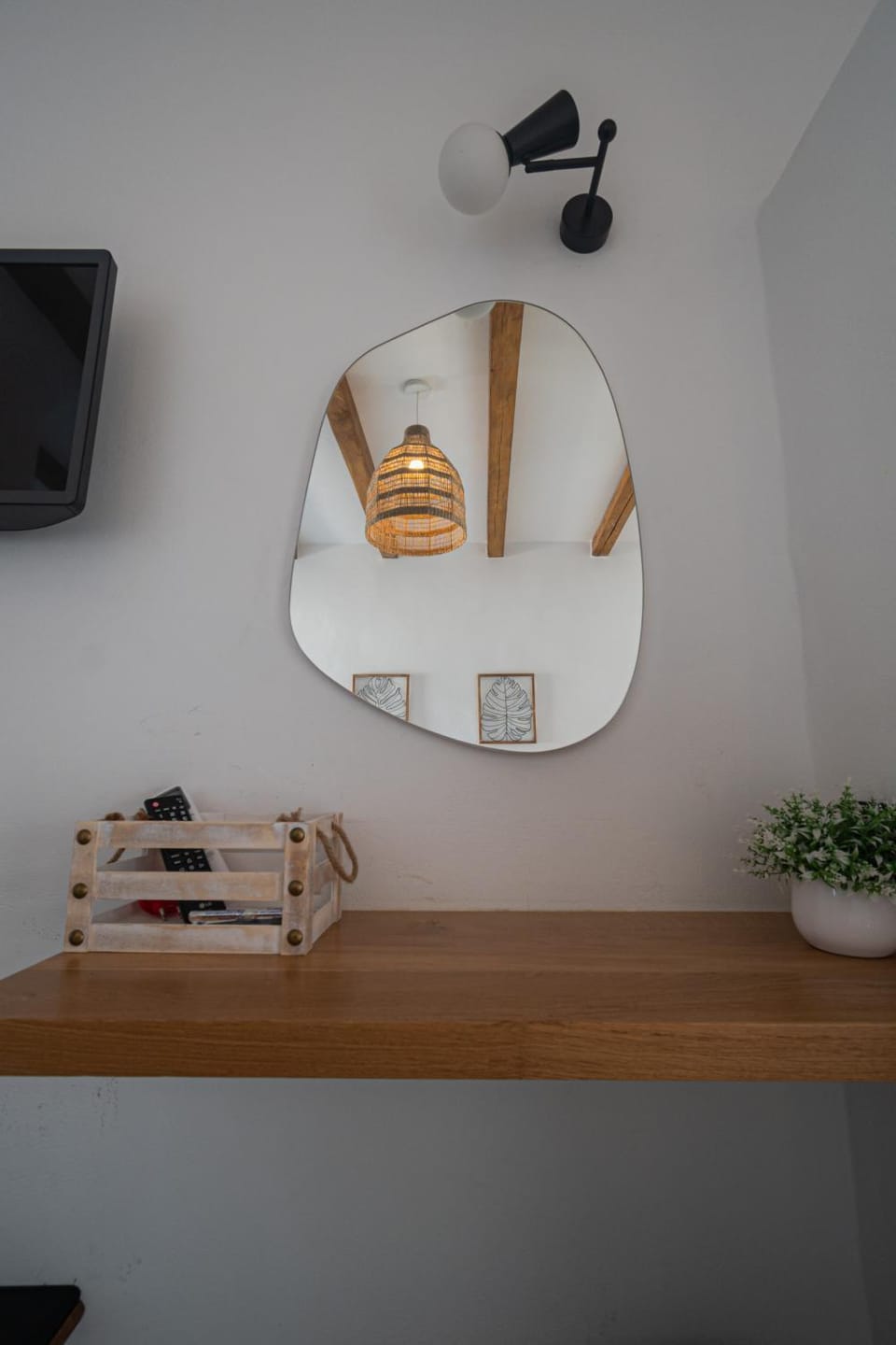 AGERI HOME Bed and Breakfast in Koufonisia