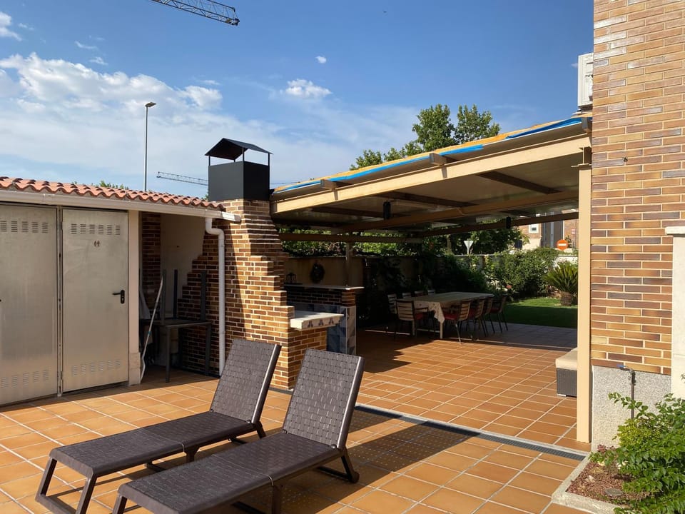 BBQ facilities, Bathroom, Kitchen or kitchenette, Swimming pool, Open Air Bath, sunbed