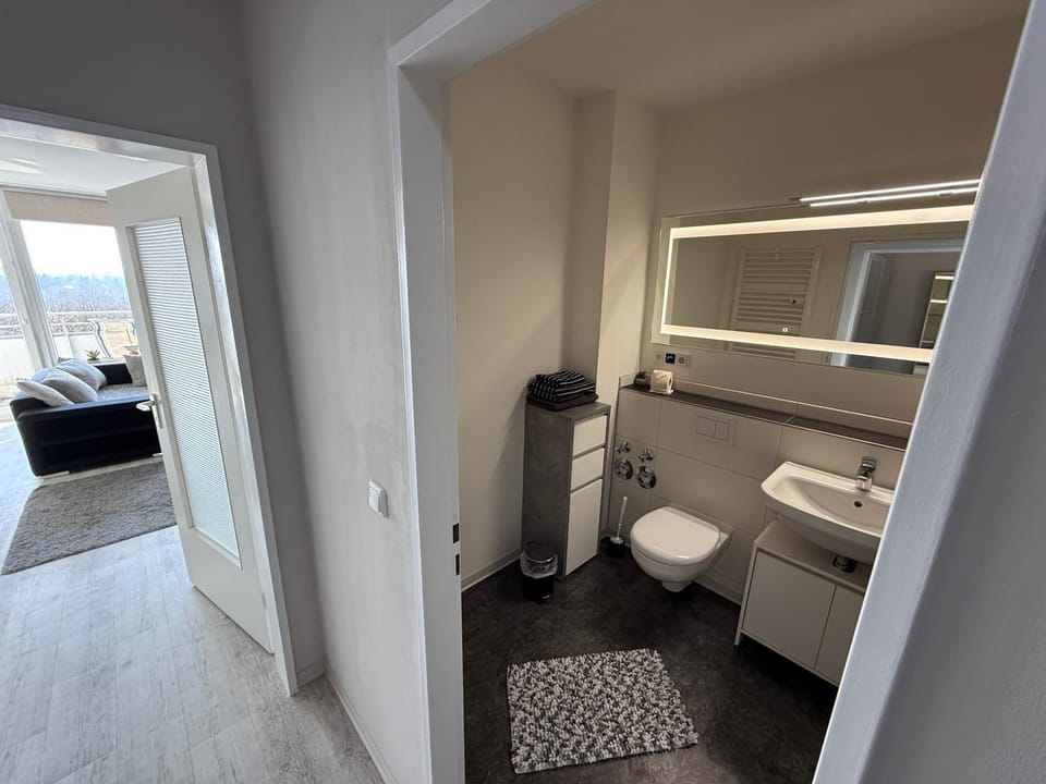 Toilet, Bathroom