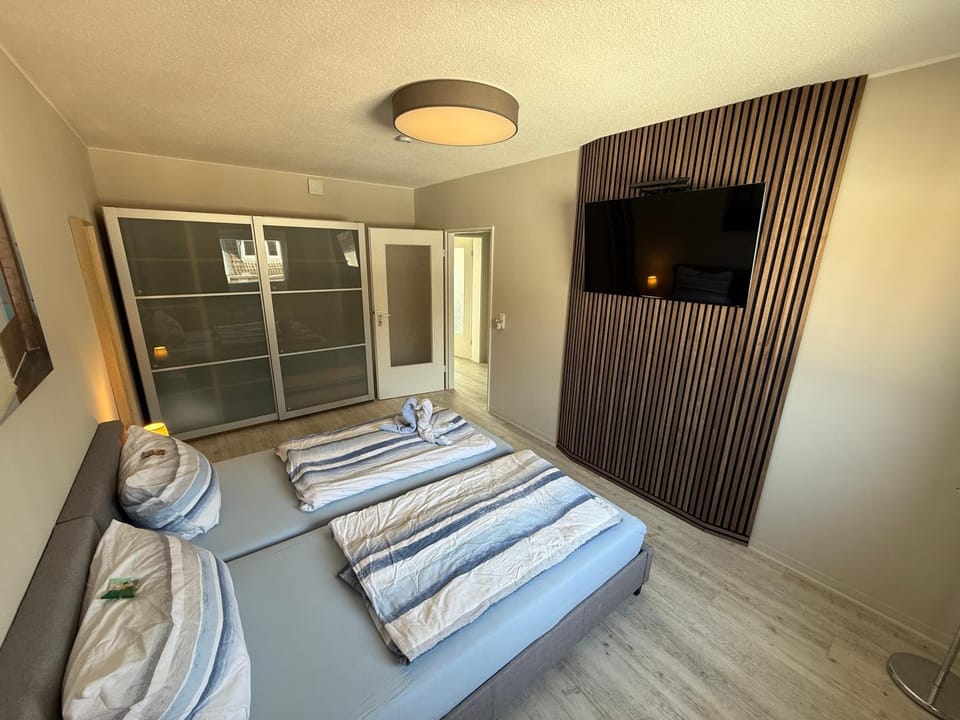 TV and multimedia, Bedroom