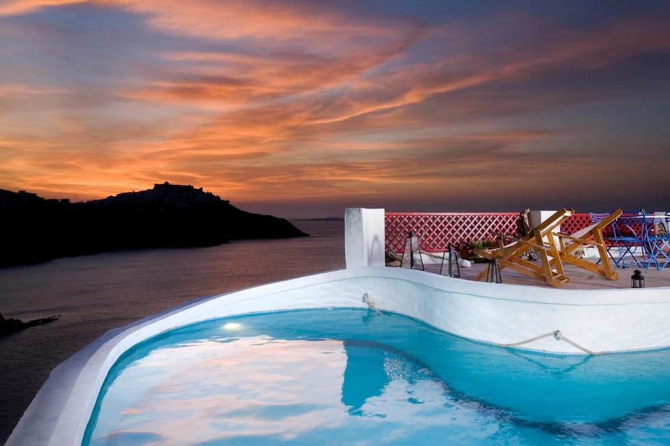 On site, Landmark view, Pool view, Sea view