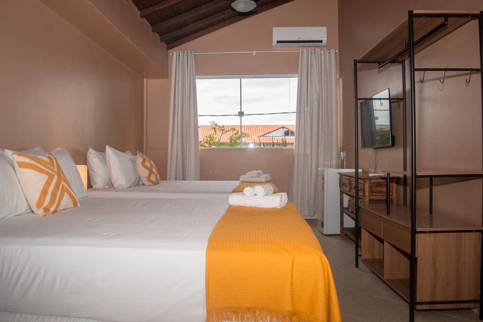 Bed, TV and multimedia, Photo of the whole room, towels, wardrobe, air conditioner