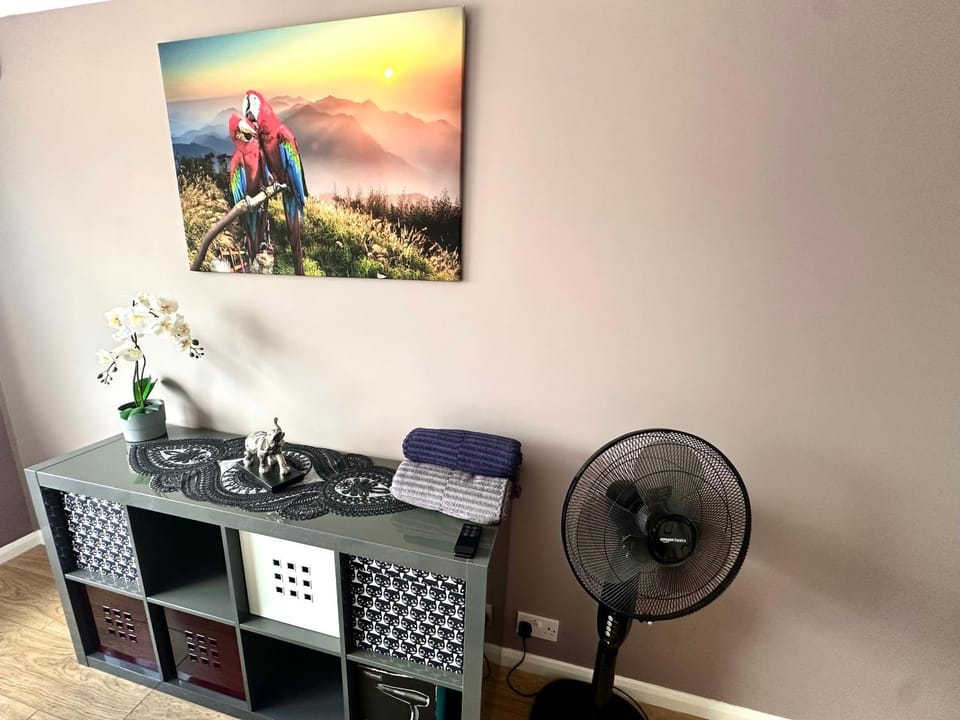 Heart of Windsor Apartment in Windsor