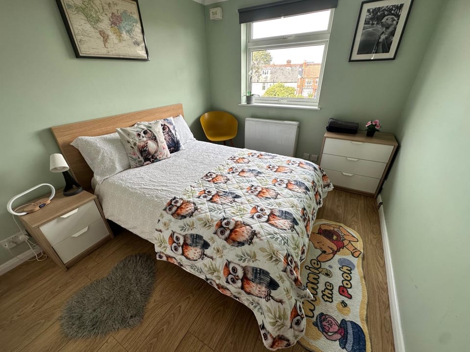 Heart of Windsor Apartment in Windsor